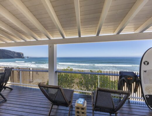 Arrifana Beach House by Soul-Houses