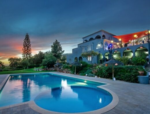 VILLA PT512 – Location Location Location!