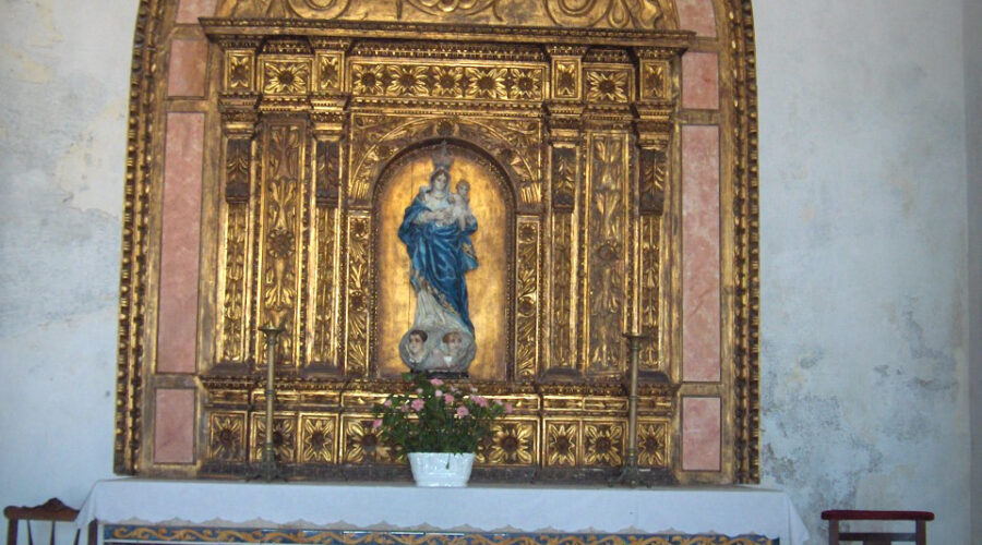 The Pre-Summer Algarve: Why Late March and April Beat June for Walking