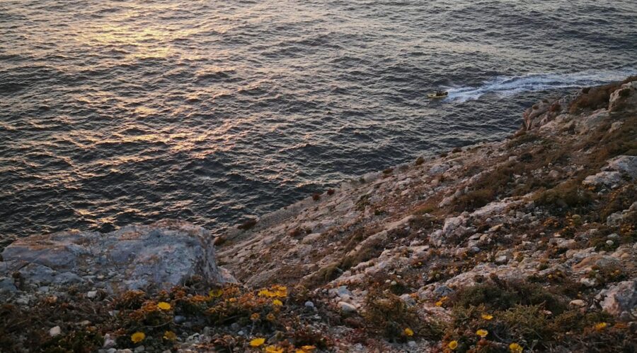 The Spring Light of the Algarve: Why Photographers Are Discovering the Coast in March and April