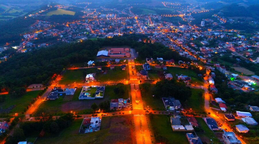 Foz do Almargem: The Dune-Lagoon Walk Between Quarteira and Vale do Lobo