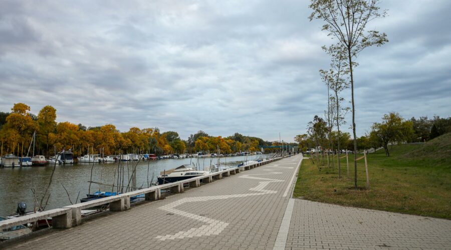 Arade Riverside Walk: A Low-Exposure Inland Route Between Silves and Estômbar
