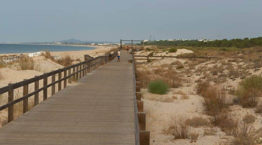 The April Quiet-Hours Playbook: How to Keep the Algarve Calm During Busier Weeks