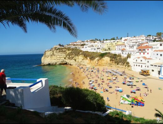 Praia do Carvoeiro