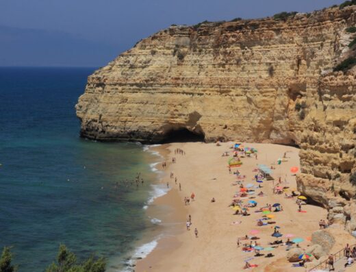 Praia de Vale de Centeanes