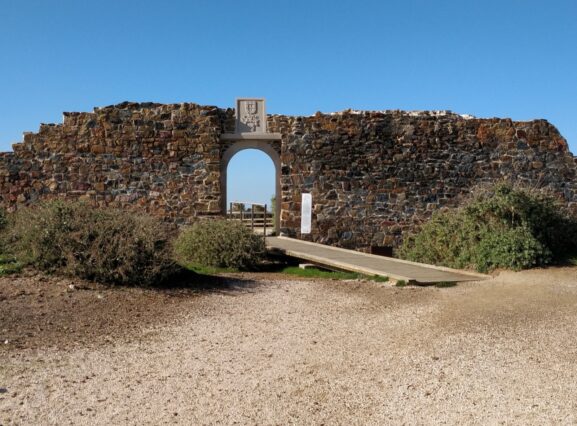 Fortaleza da Arrifana - Roundtheworld