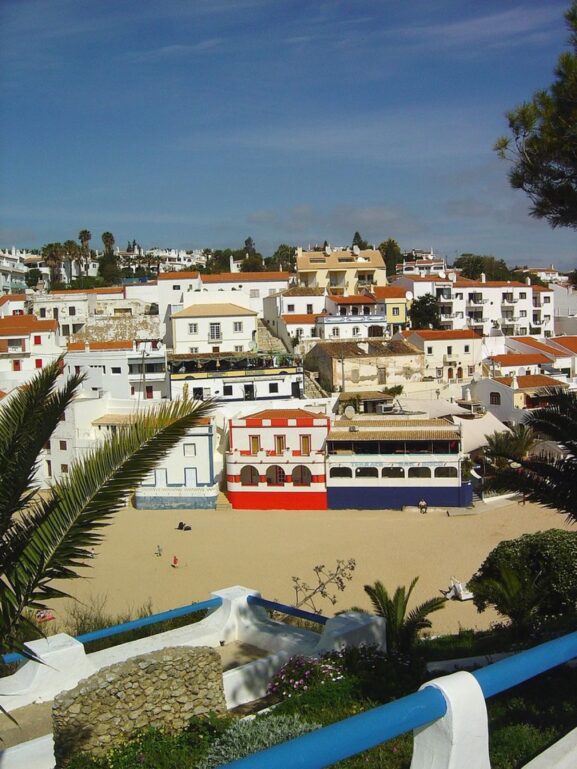 Carvoeiro, Portuguese_eyes